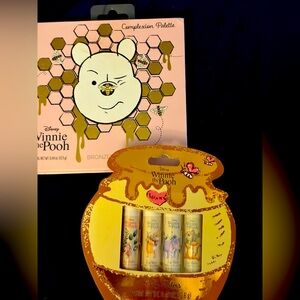 Disney Winnie the Pooh Honey-Themed Makeup Set & 4 Winnie the Pooh lip balms